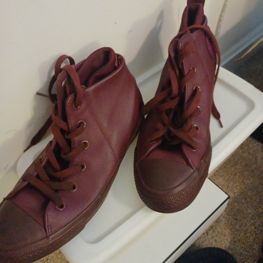Womens sneakers